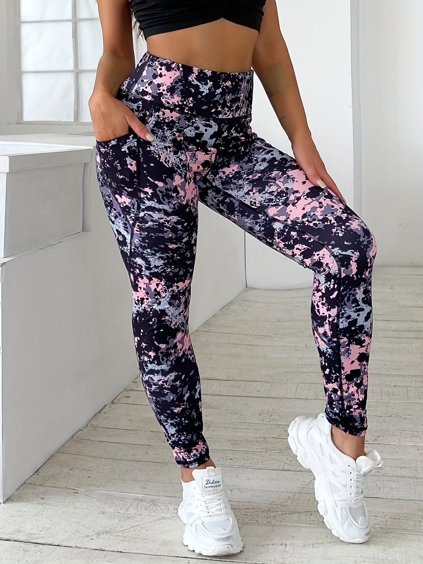 product-fancy-04b0e26b-cc8a-4e9f-a6d1-0e97e10c6e81