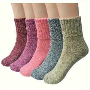 5-Pair Women's Winter Thick Yarn Warm Socks - Cozy & Breathable Mid-Calf Socks