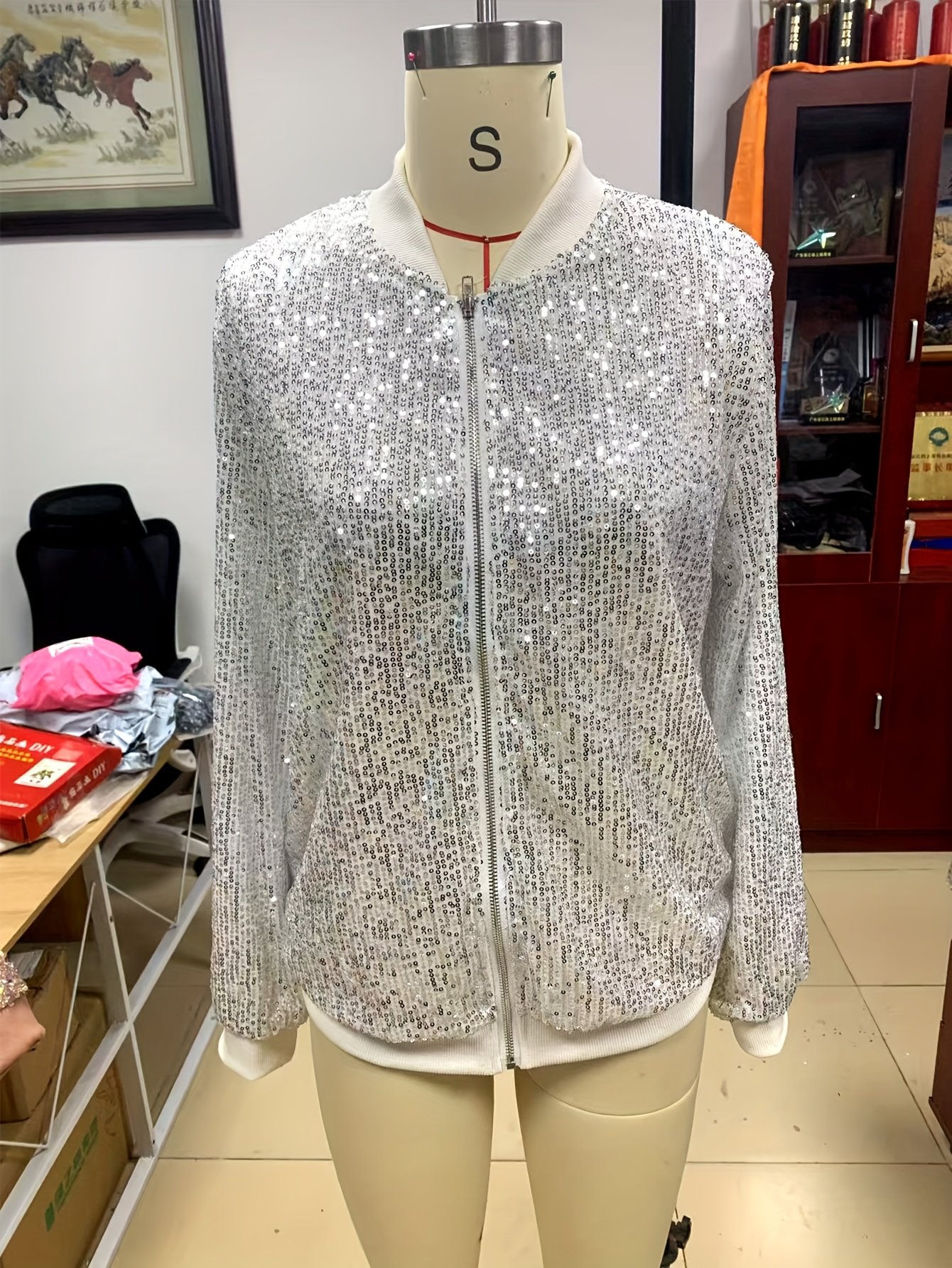 product-fancy-61048e98-a7a9-4440-a2dc-082f3a2126f3