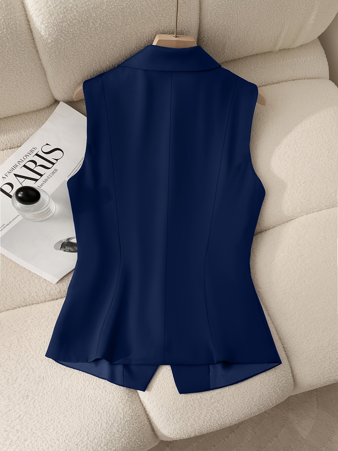 product-fancy-b0c6d8a3-6d9e-4290-89a1-5716c3798b02