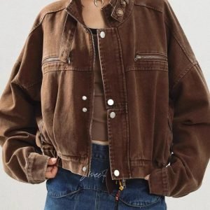 Women'S Cropped Stand Collar Bomber Jacket with Zippered Pockets And Button Detail, Casual Streetwear Top